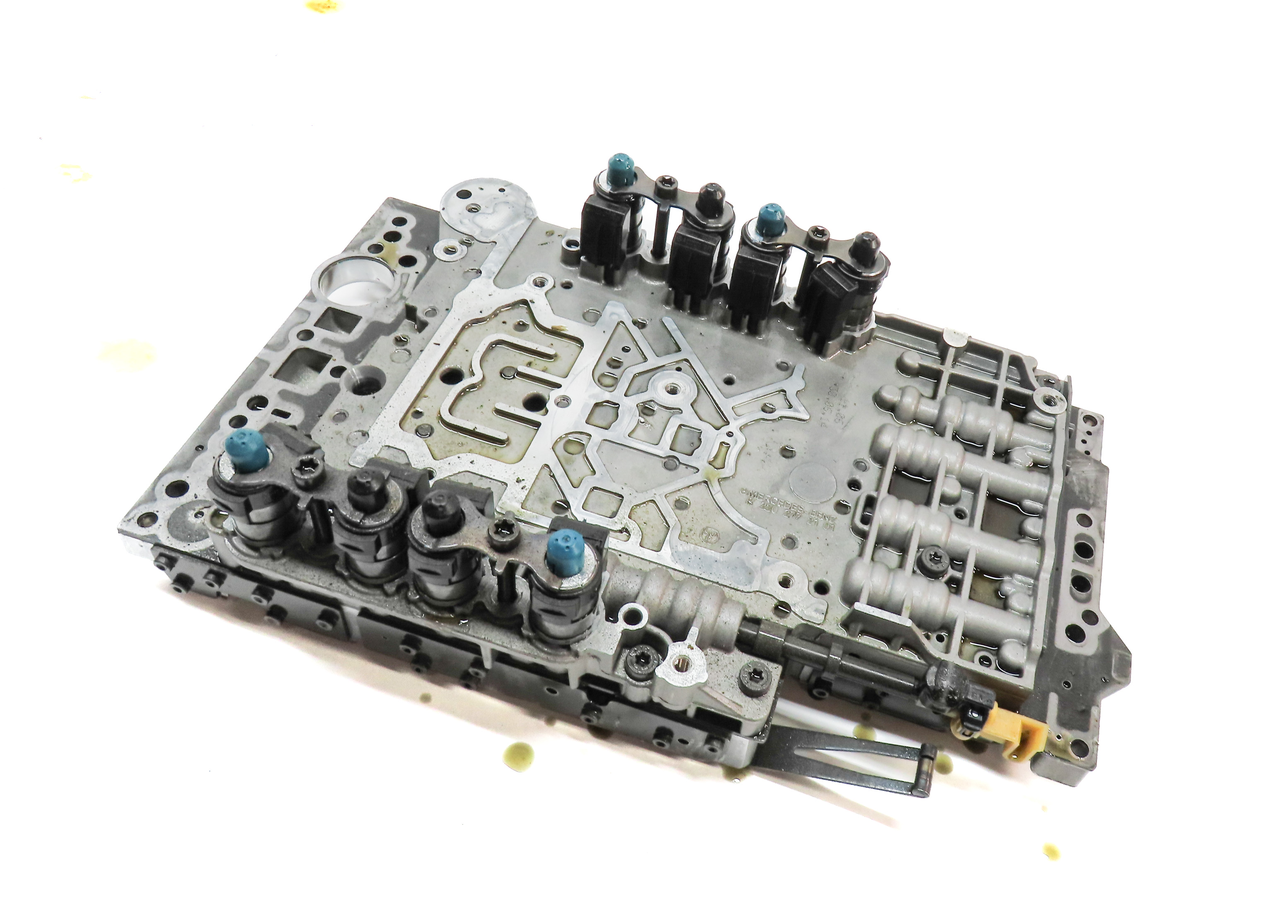 15-20 MERCEDES C E S GL ML (W205 W212 W166 W222 X166) TRANSMISSION VALVE BODY — exact item pictured